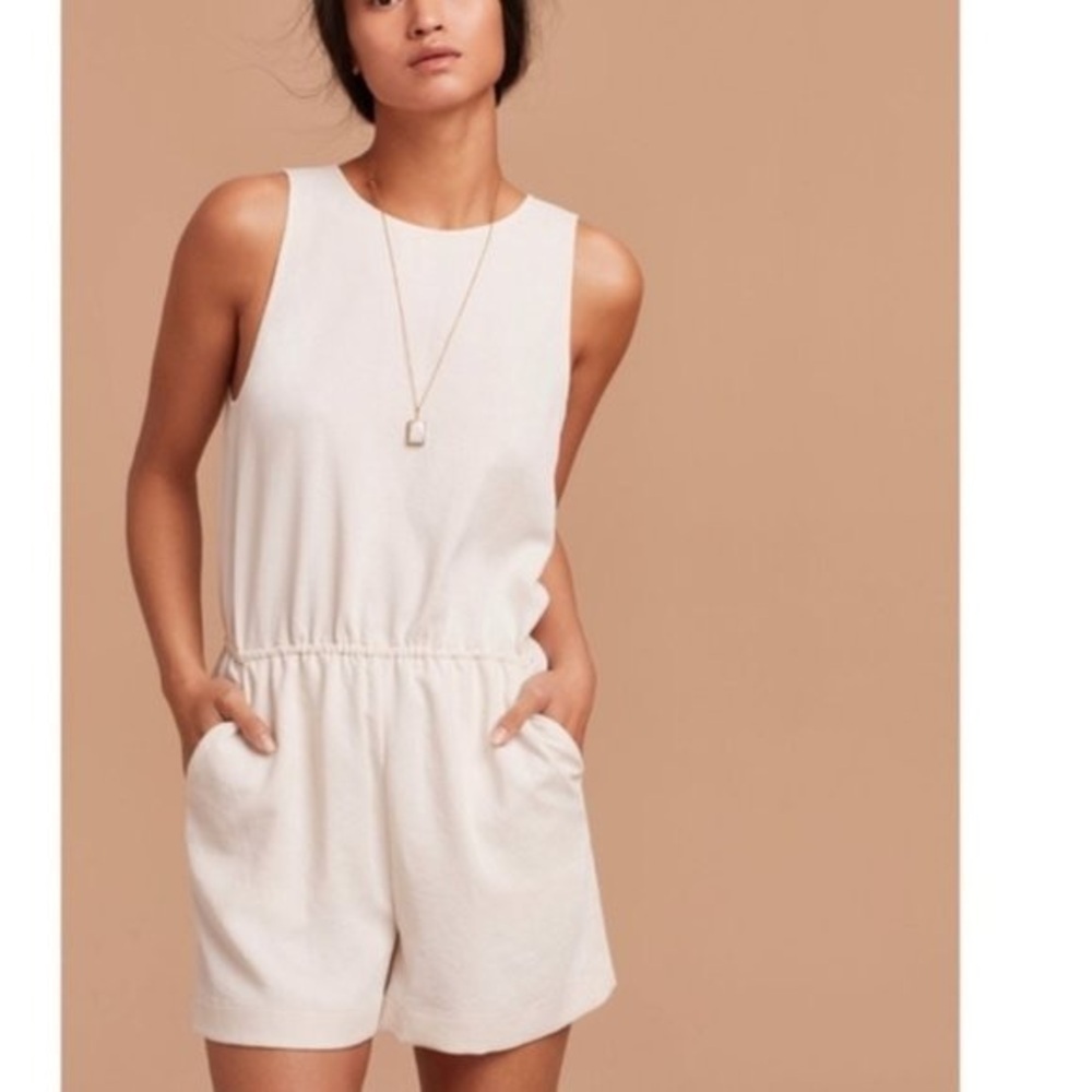 Aritzia Women’s Wilfred Rive Crepe Romper in Cream Size S One Piece